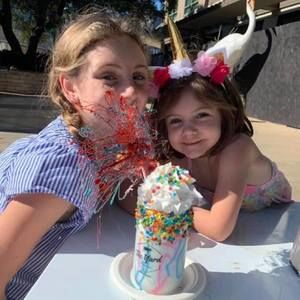 Meet your Posher, Joan